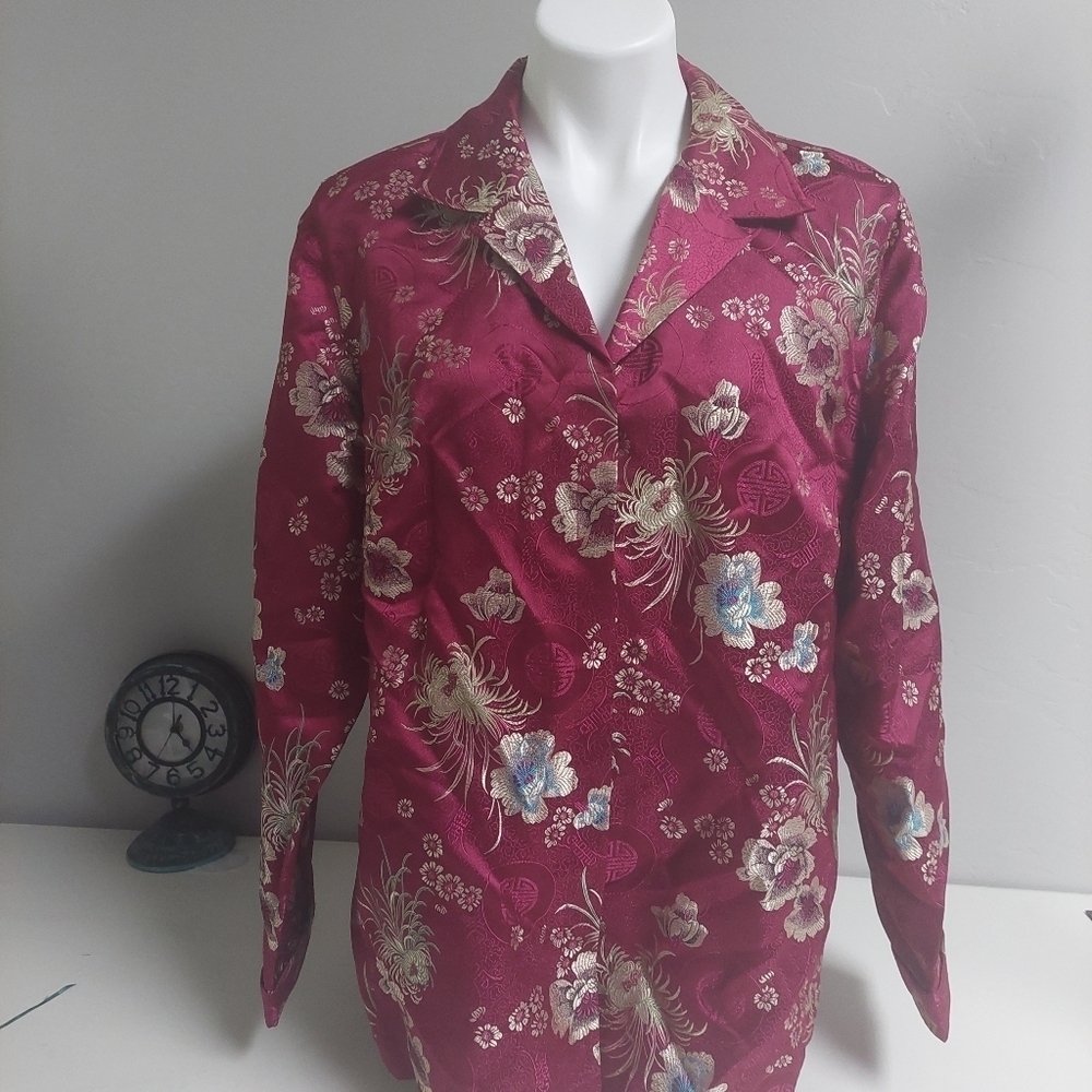 Chicos‎ Wine Red Top Floral Tapesty Button Engraved 3 Satin Metallic  Brocade
